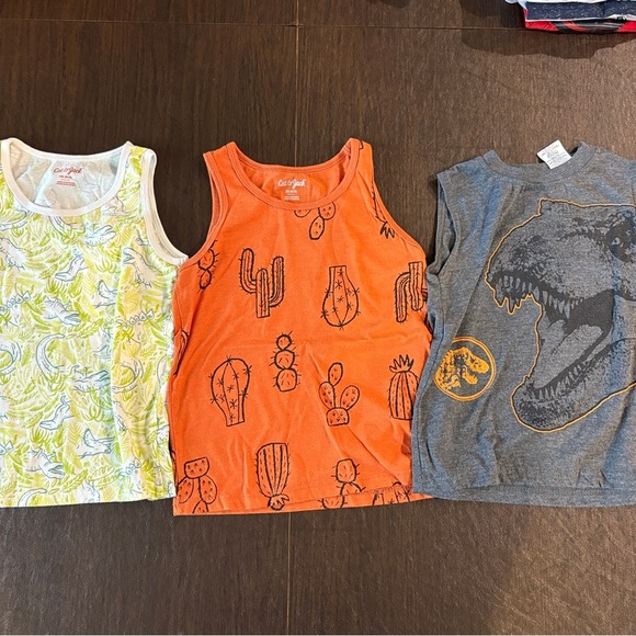 Boys Super Bundle Shirts and Graphic Tees 11 pack Size XS 4/5 - Picture 2 of 6